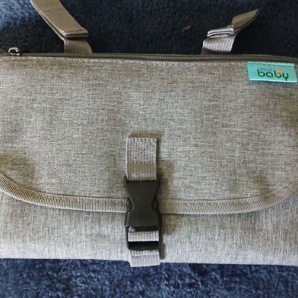 Kopi Baby Portable Changing Pad.